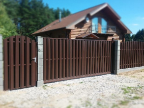 Откатные евроштакетник ворота - пример 4