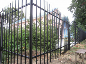 Сварные заборы с бетонированием столбов 70 метров